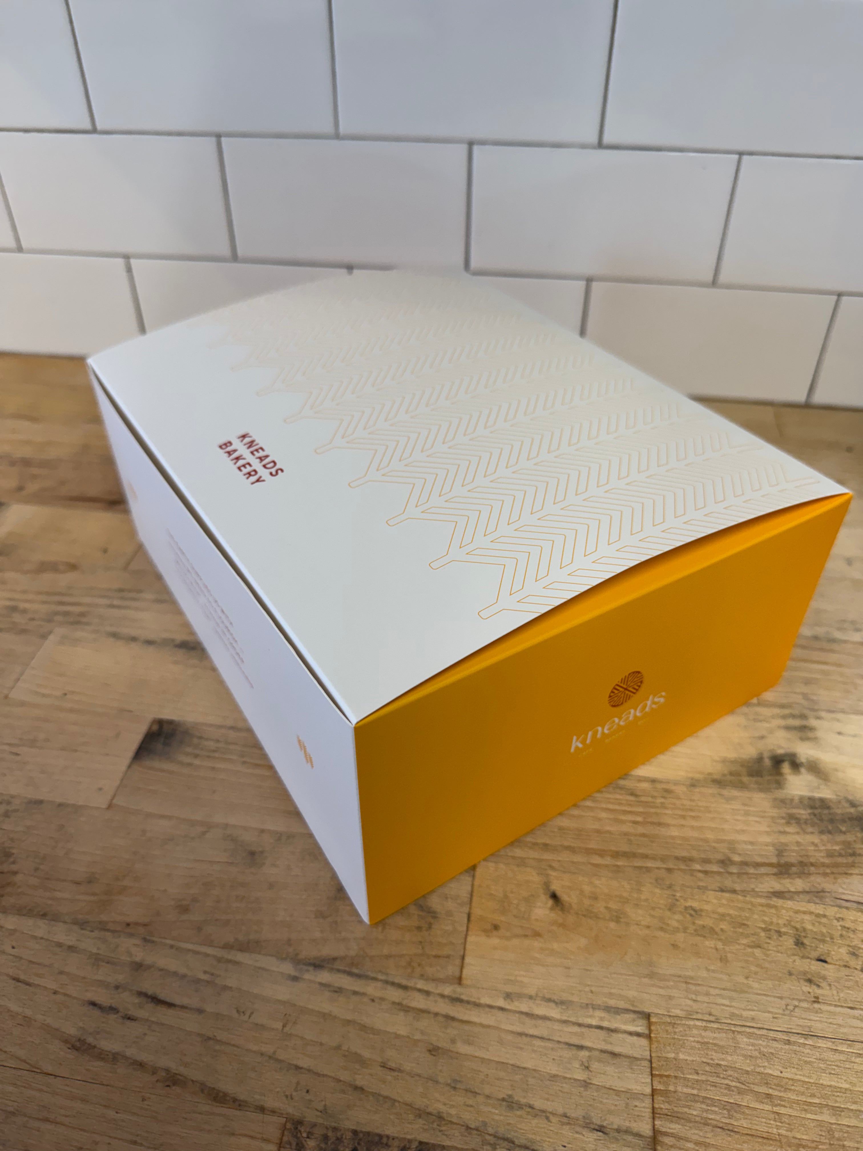 Pastry Box Large