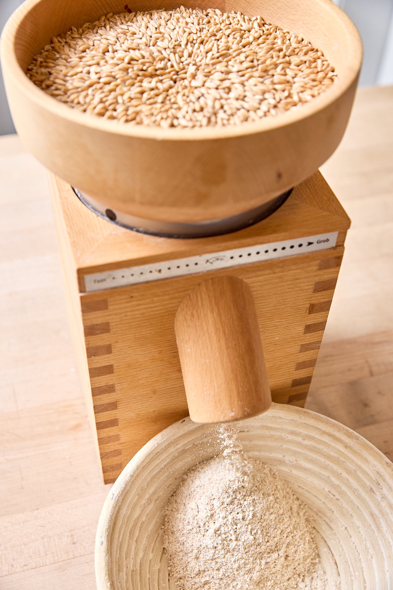 Bulk Whole Wheat Bread Flour Organic 25#