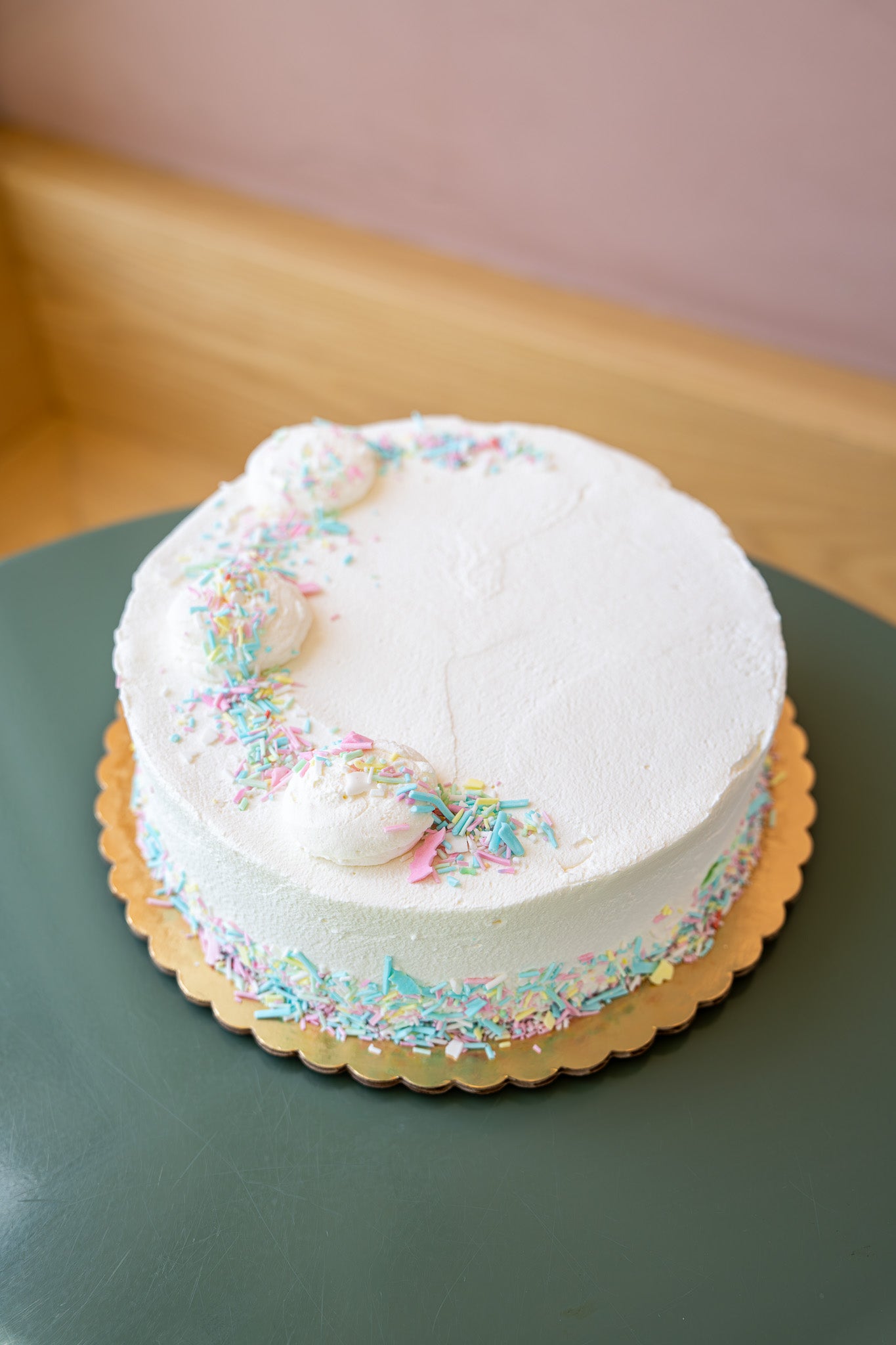 MOMU Birthday Ice Cream Cake