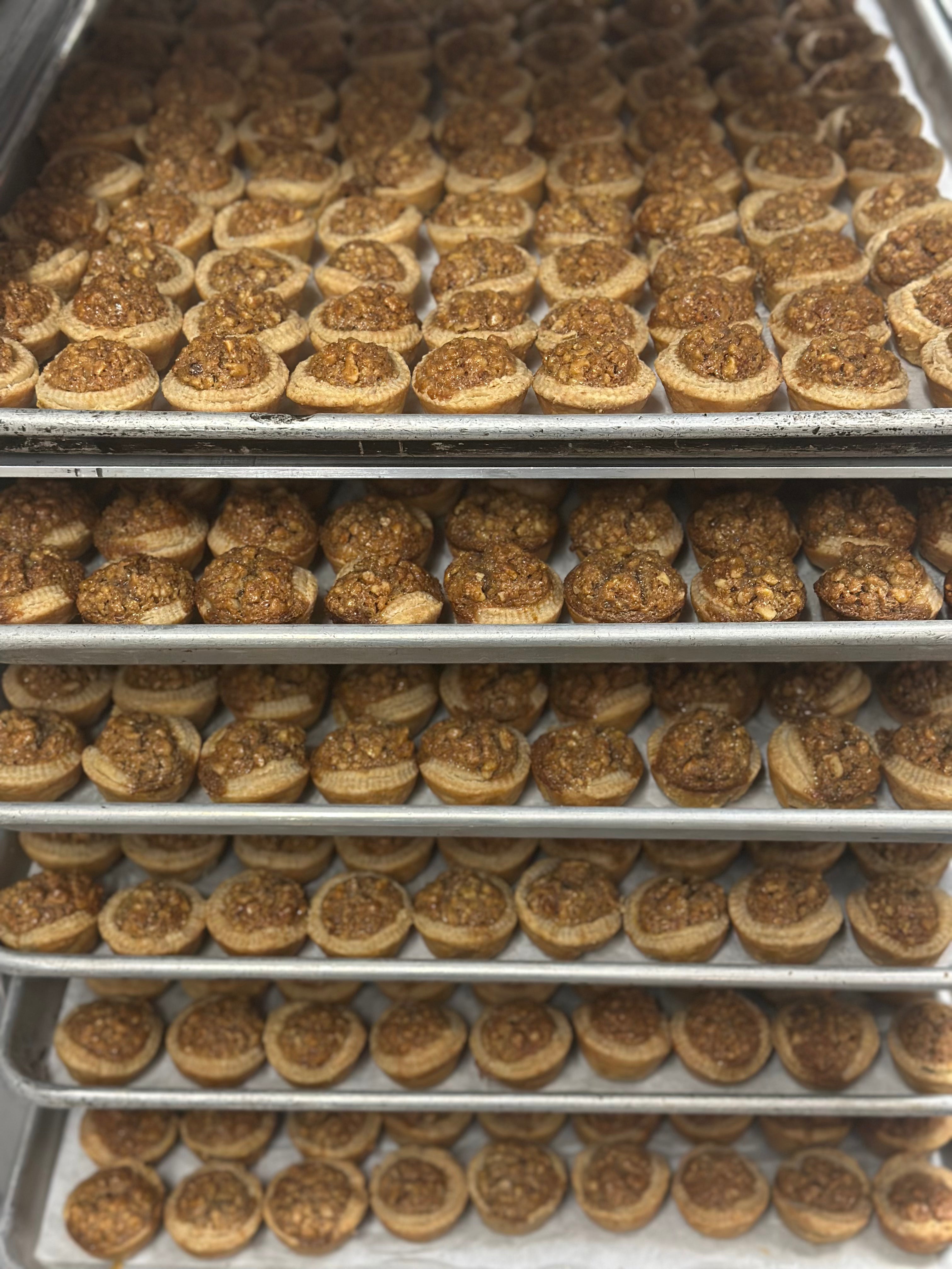 Walnuts Tarts (1/2 Tray)