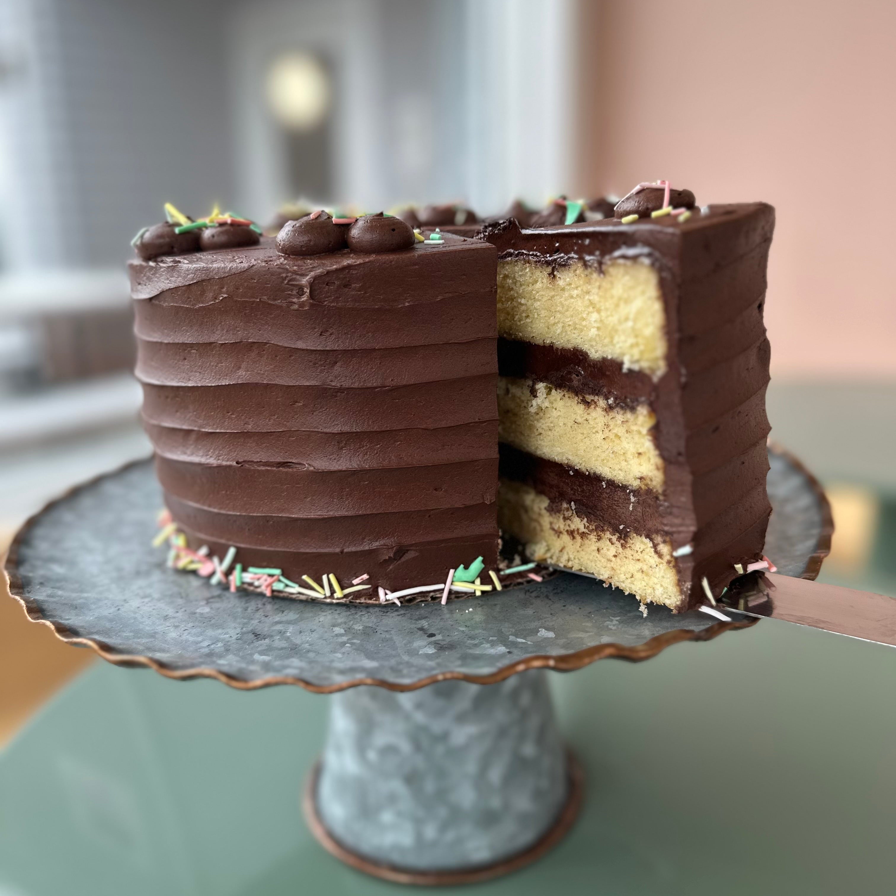Vanilla Chocolate Cake
